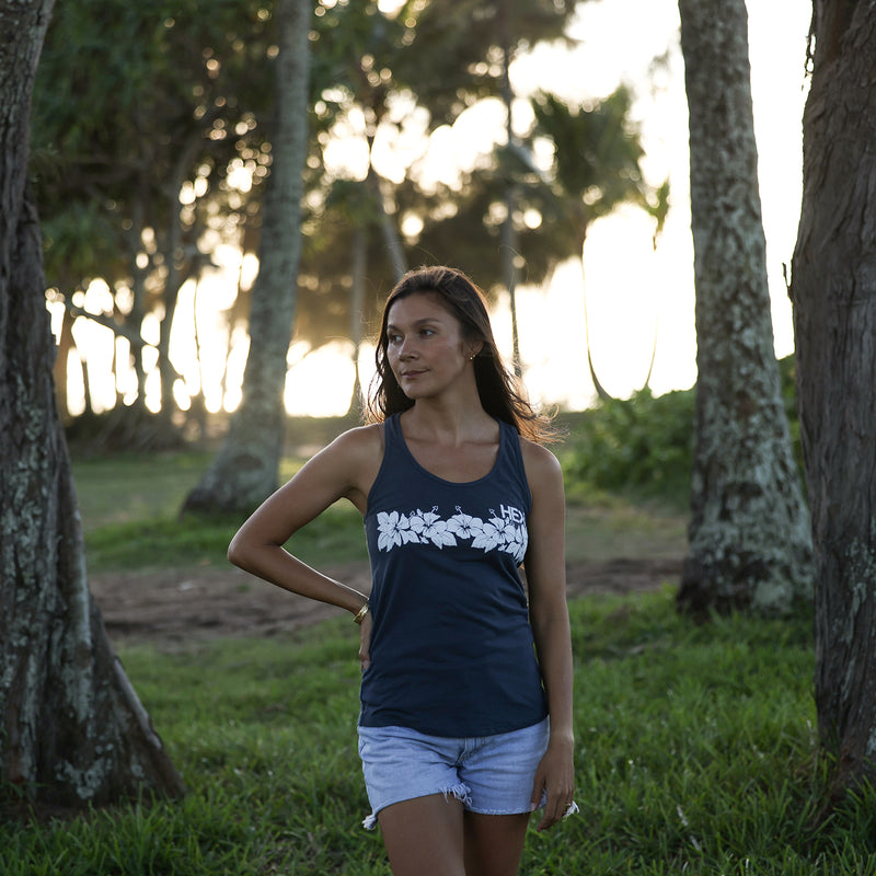 WOMEN'S ALOHA FRIDAY TANK IN INDIGO