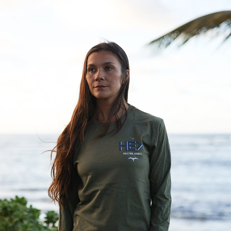 HARBOR LONG-SLEEVE IN MILITARY GREEN